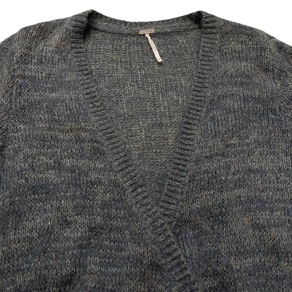Free People Gray Deep V-Neck Sweater‎ Women's Small Alpaca Blend Soft Knit